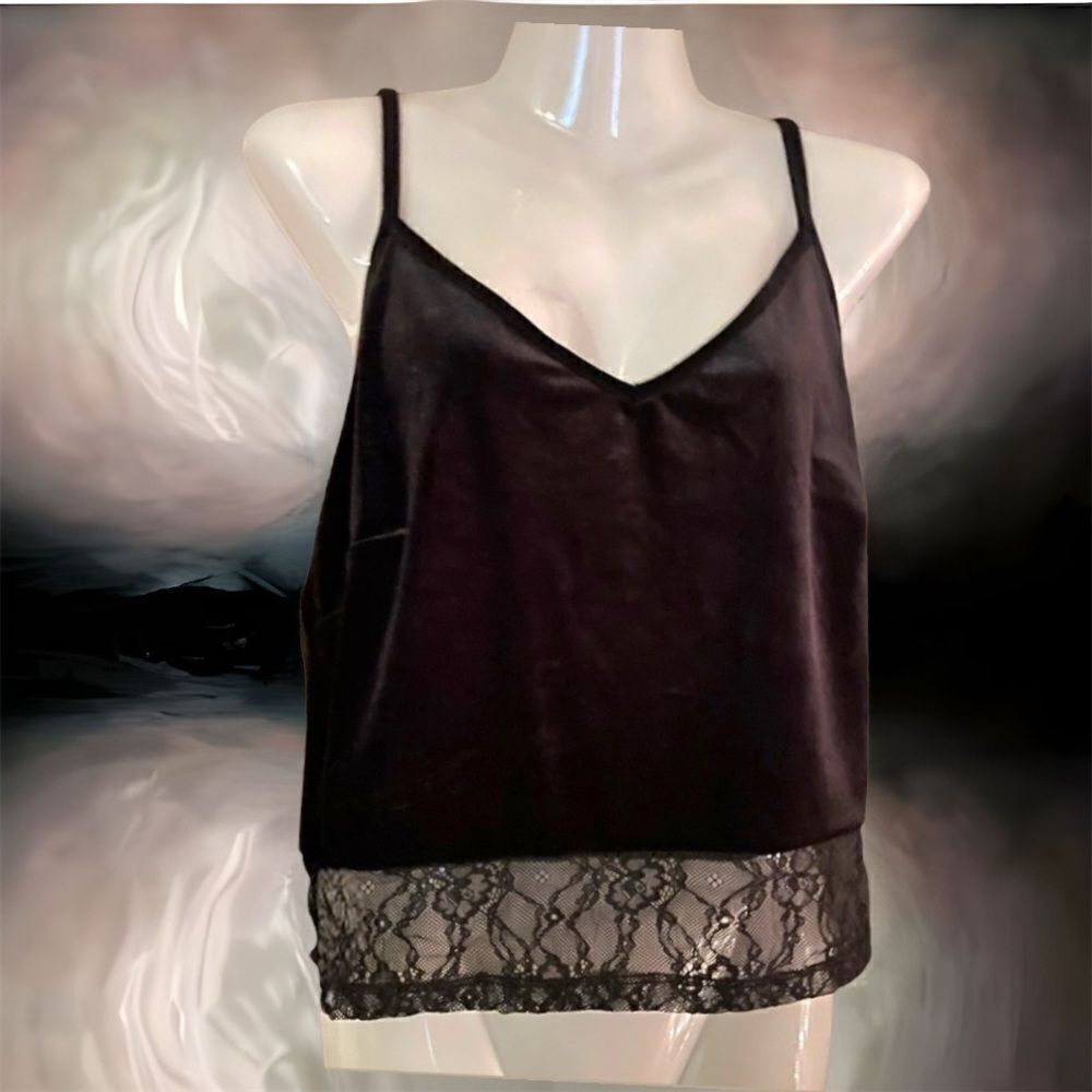 NWT💄Forever 21 Black Velvet & Lace Cami - Black💄 - Picture 8 of 11